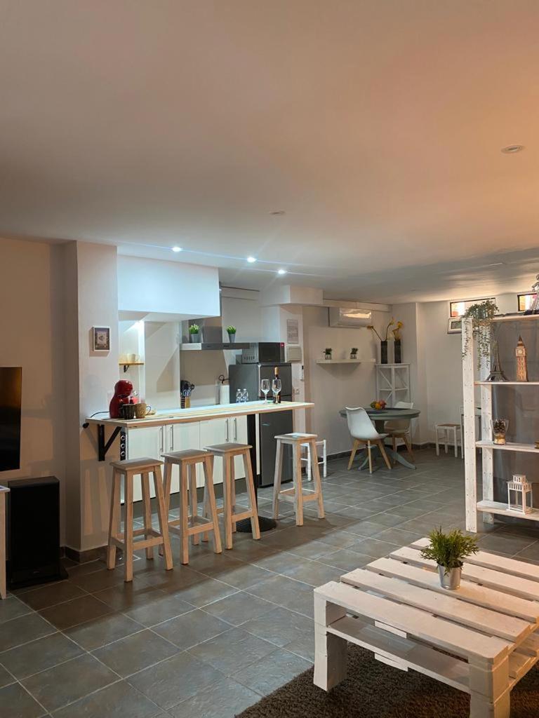 Acogedor Apartamento Loft Alhaurin de la Torre Ngoại thất bức ảnh
